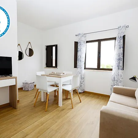 A48 - Windmill 1 Bed Apartment In Odiáxere Esterno foto