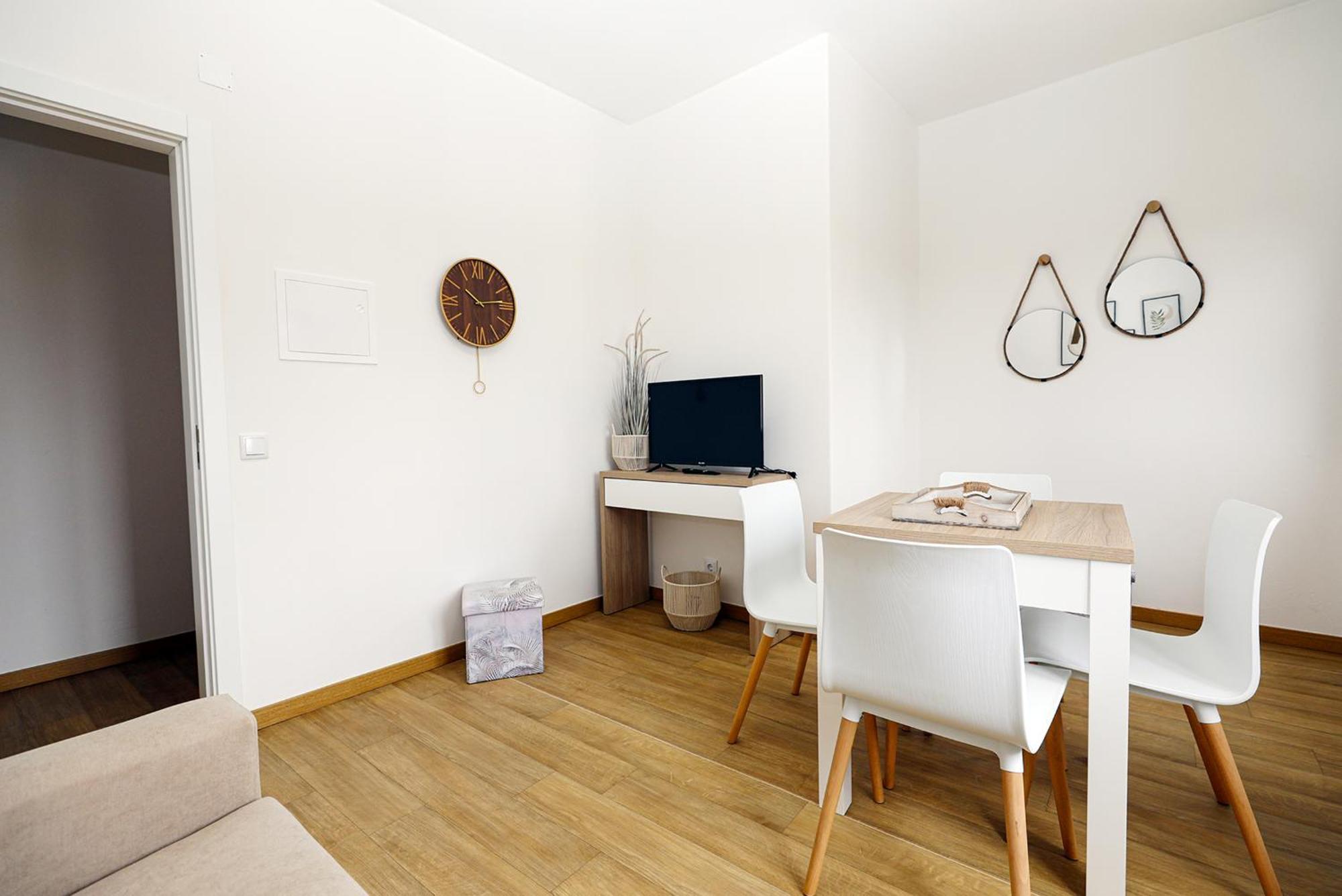 A48 - Windmill 1 Bed In *