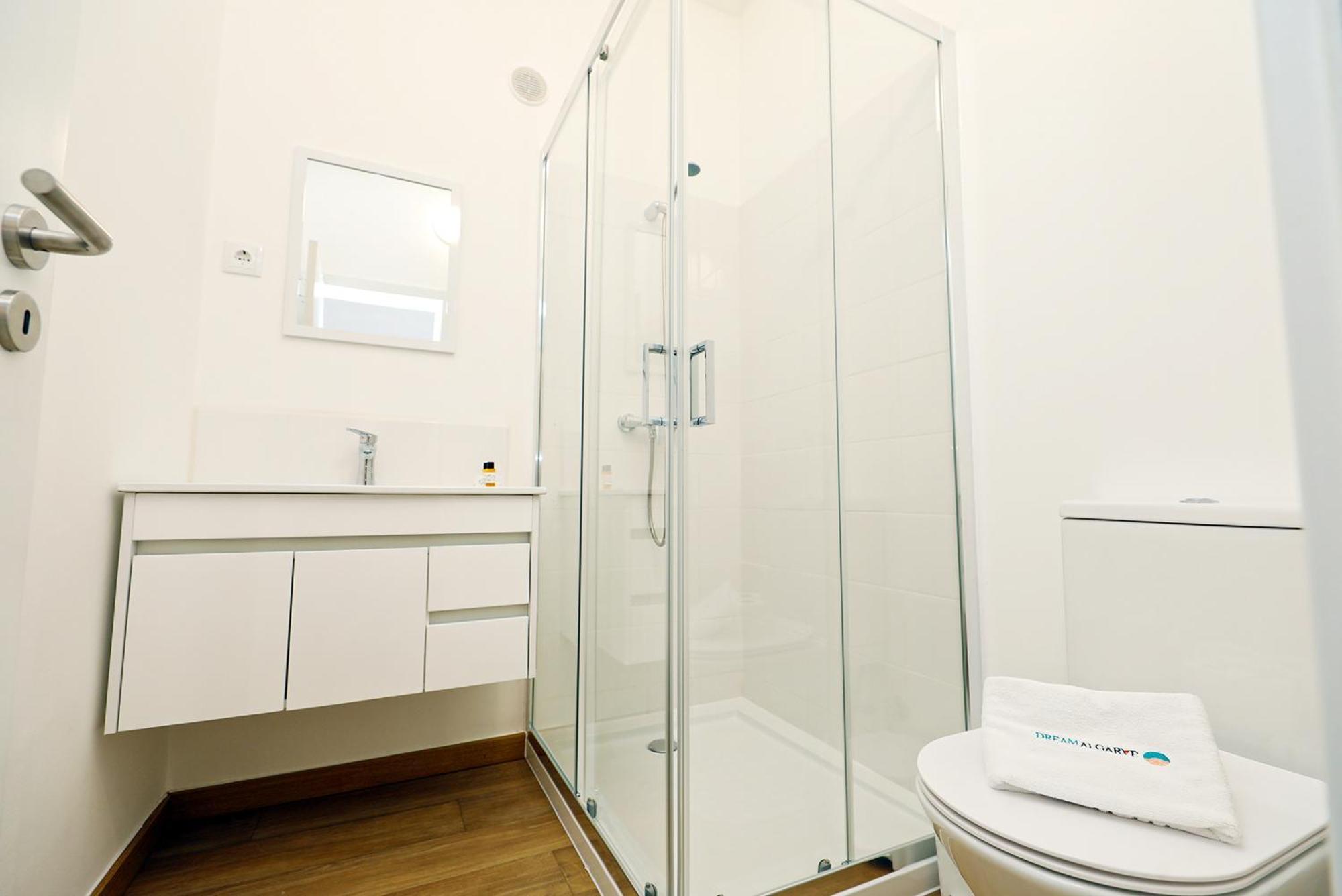 A48 - Windmill 1 Bed In Apartment